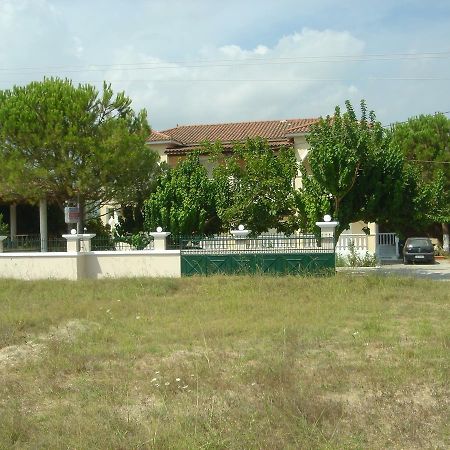 Rallou Rooms & Apartments Gaitani Exterior foto